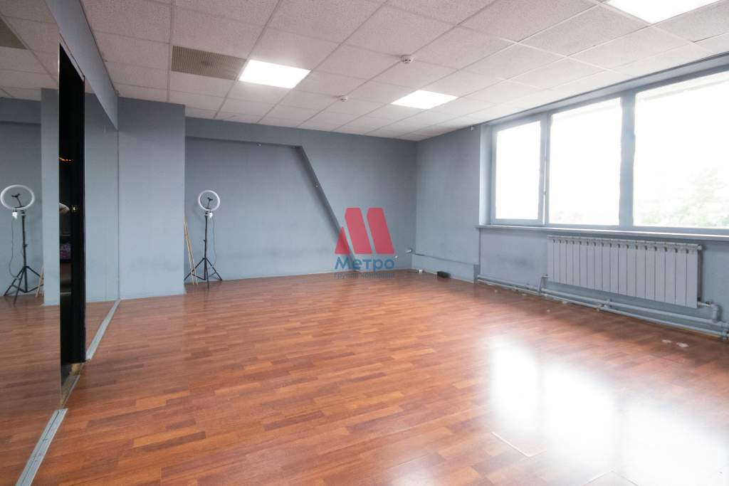 Сдам в аренду офис 133 м.кв.