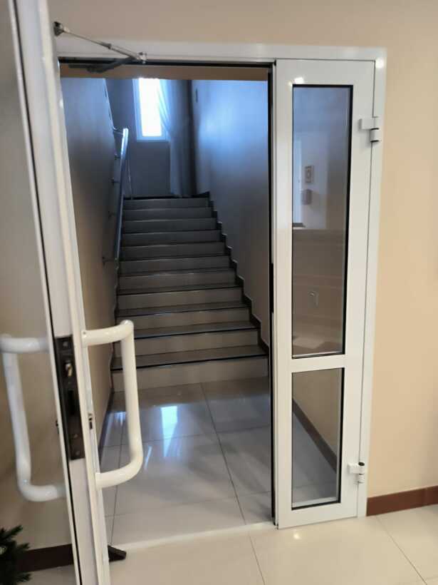 Продам помещение свободного назначения 666.5 м.кв.