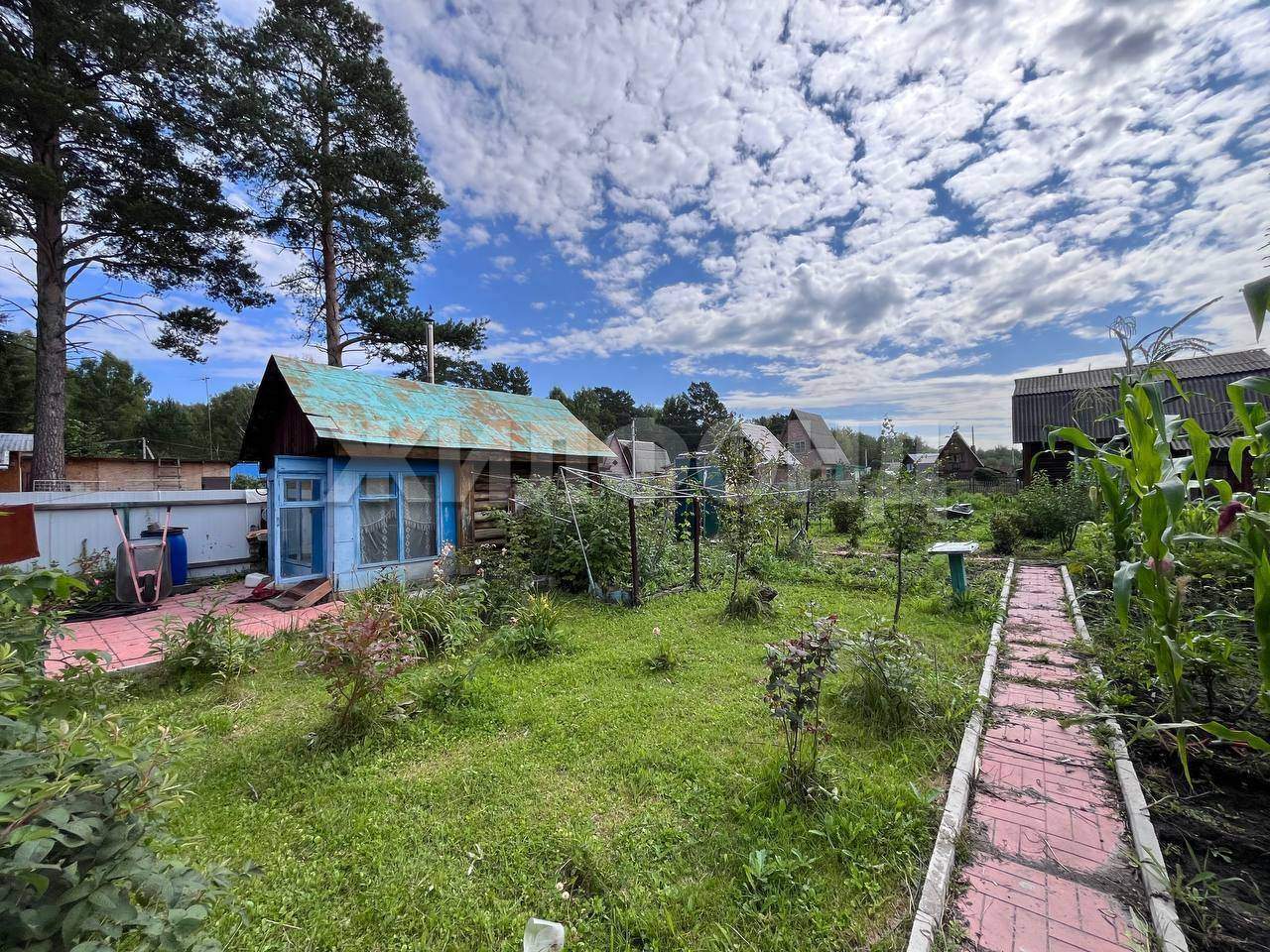 Продам земельный участок 520 м.кв.