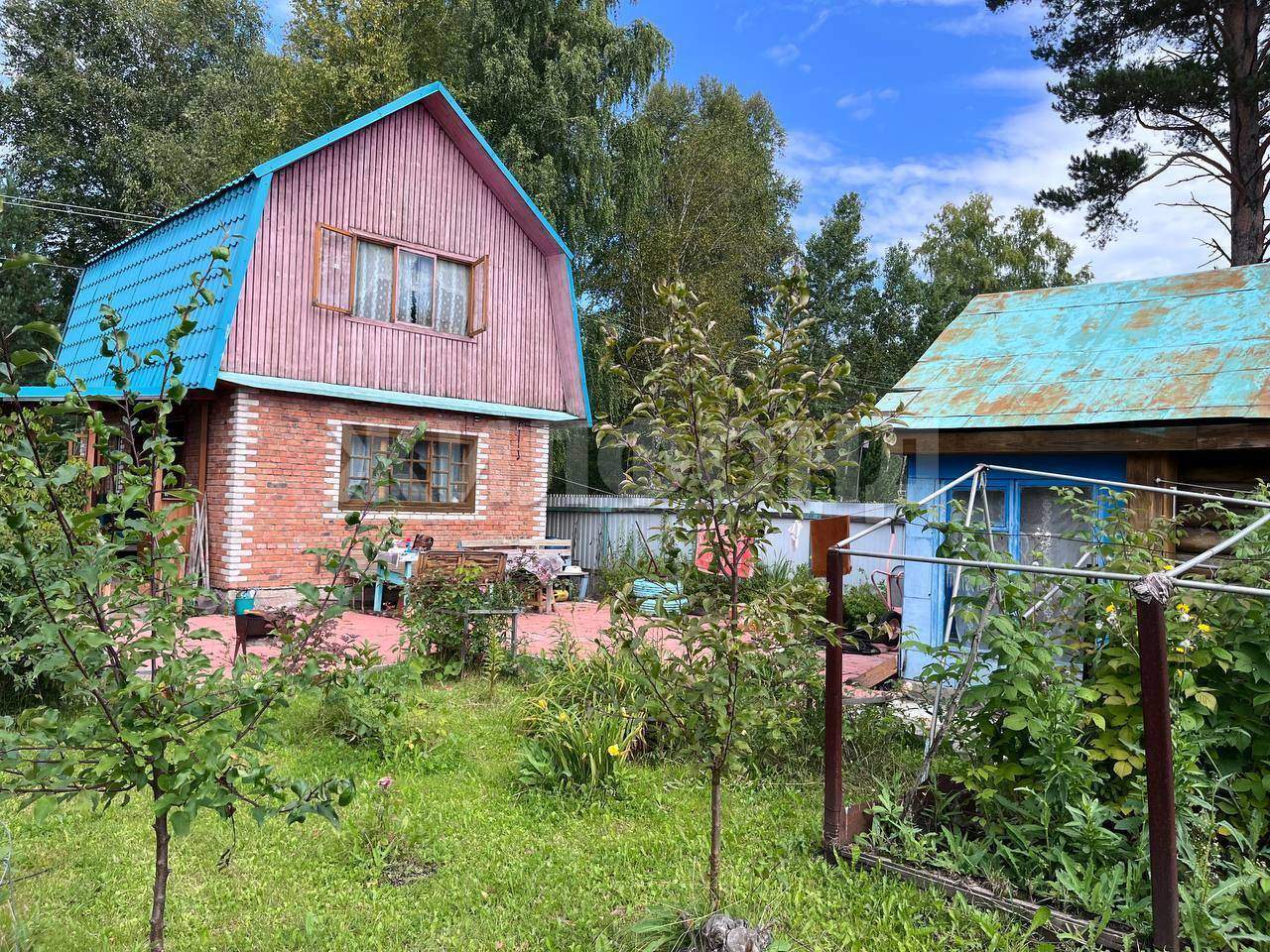 Продам земельный участок 520 м.кв.