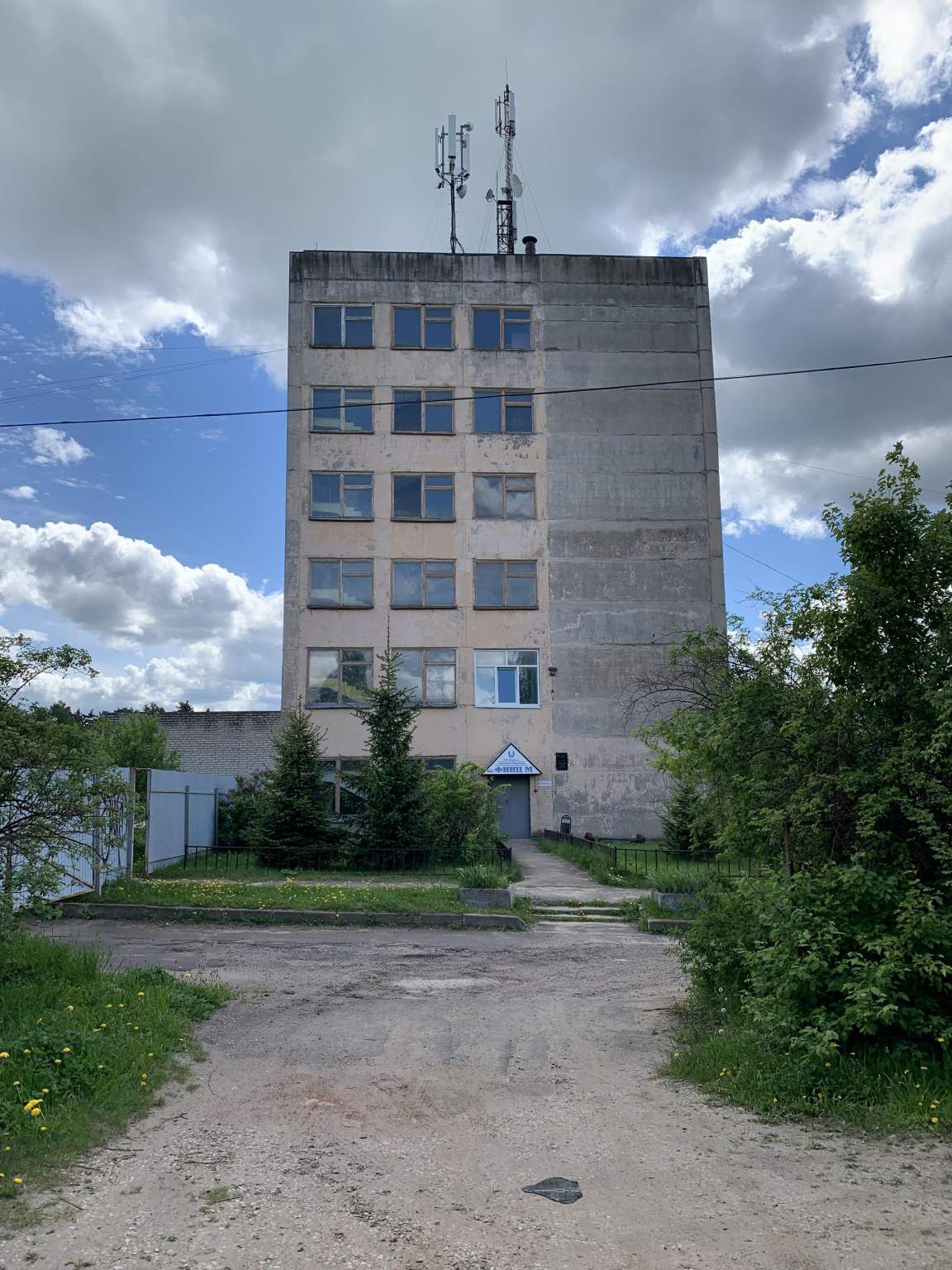 Продам торговое помещение 18159 м.кв.
