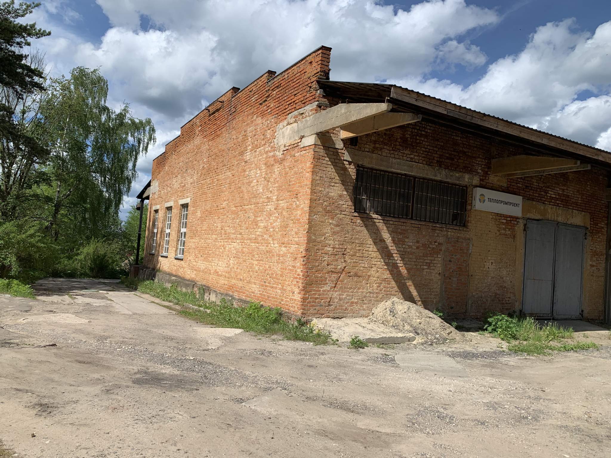 Продам торговое помещение 18159 м.кв.