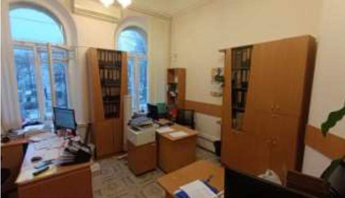 Продам торговое помещение 556.6 м.кв.