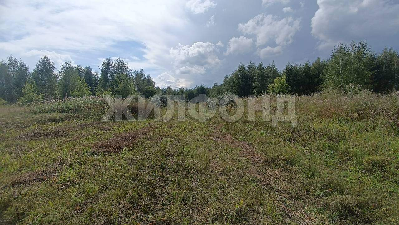 Продам земельный участок 834 м.кв.