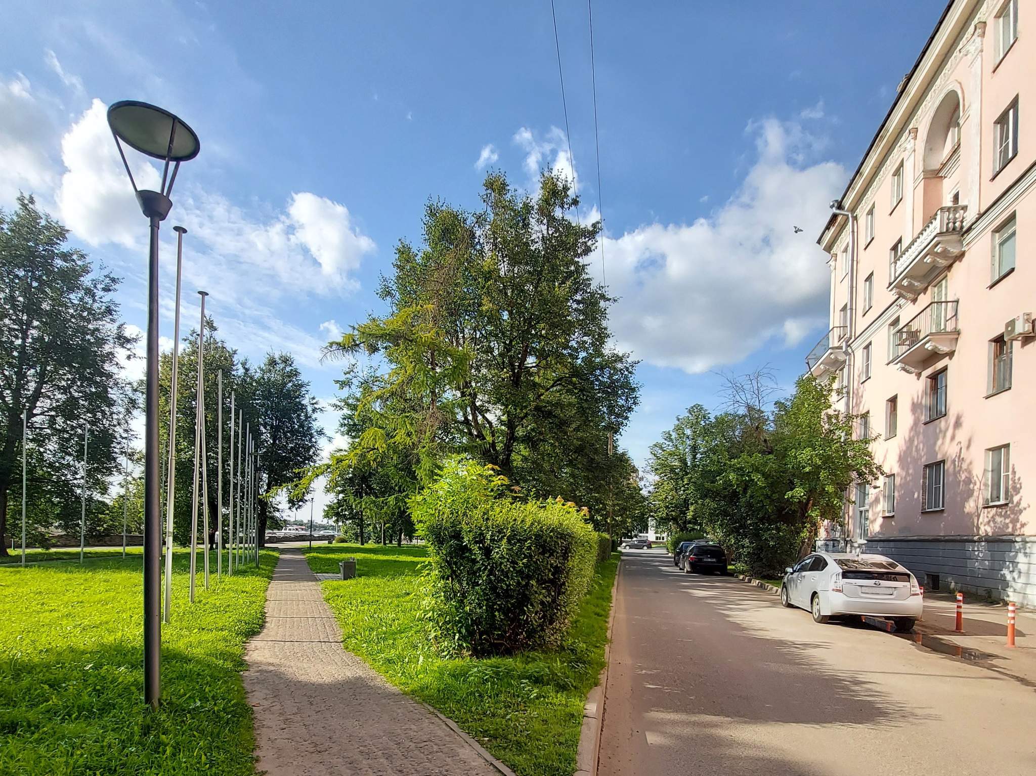 Квартира на продажу в Пскове, Советская улица, 1/3 фото №1