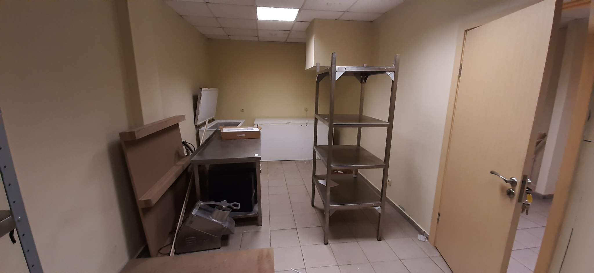 Сдам в аренду производственное помещение 206.4 м.кв.