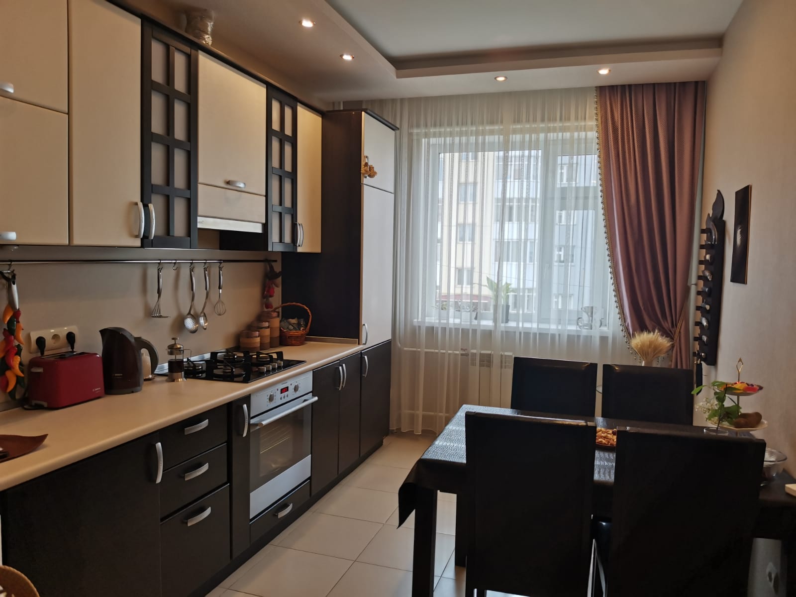 Квартира на продажу в Тарко-Сале, Им Е.К.Колесниковой улица, 3 фото №0