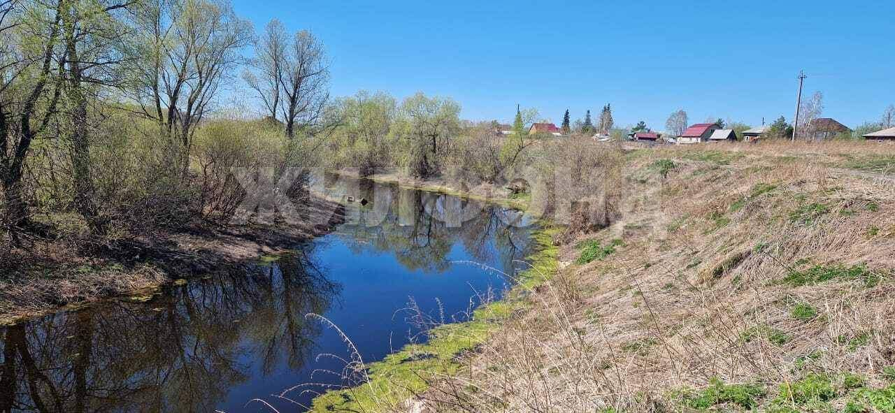 Продам земельный участок 1500 м.кв.