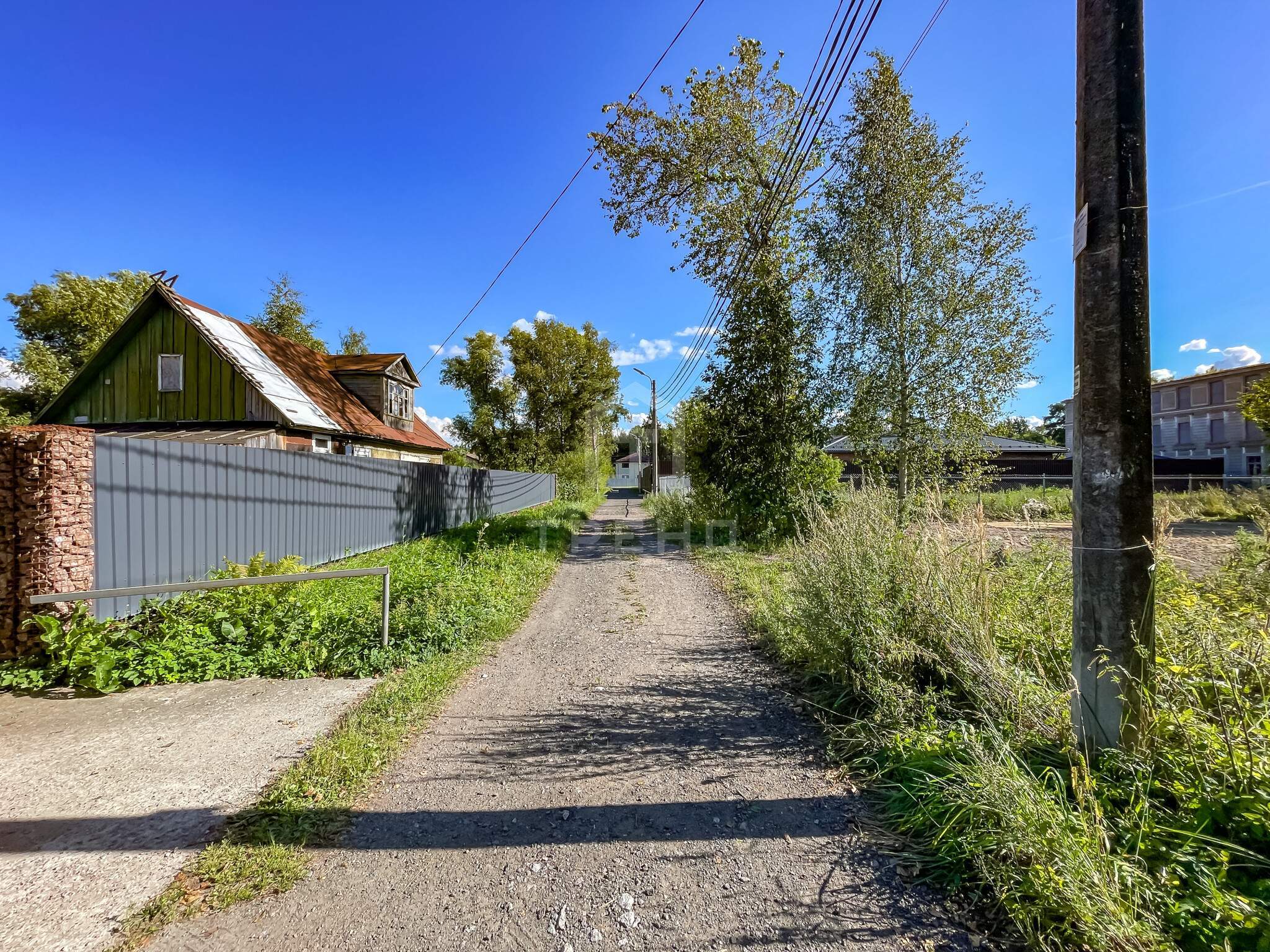 Продам земельный участок 750 м.кв.