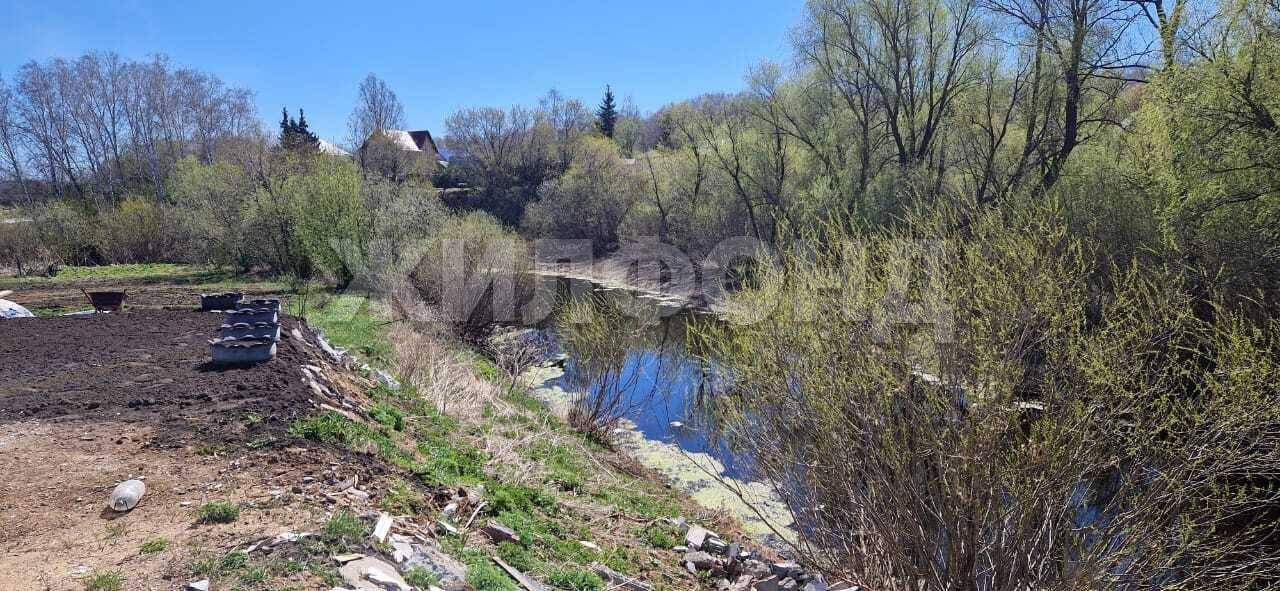 Продам земельный участок 1500 м.кв.