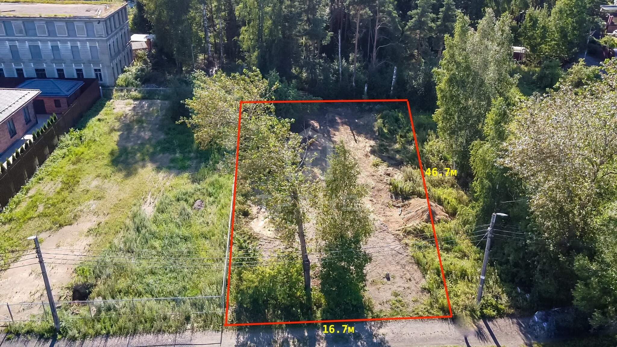 Продам земельный участок 750 м.кв.