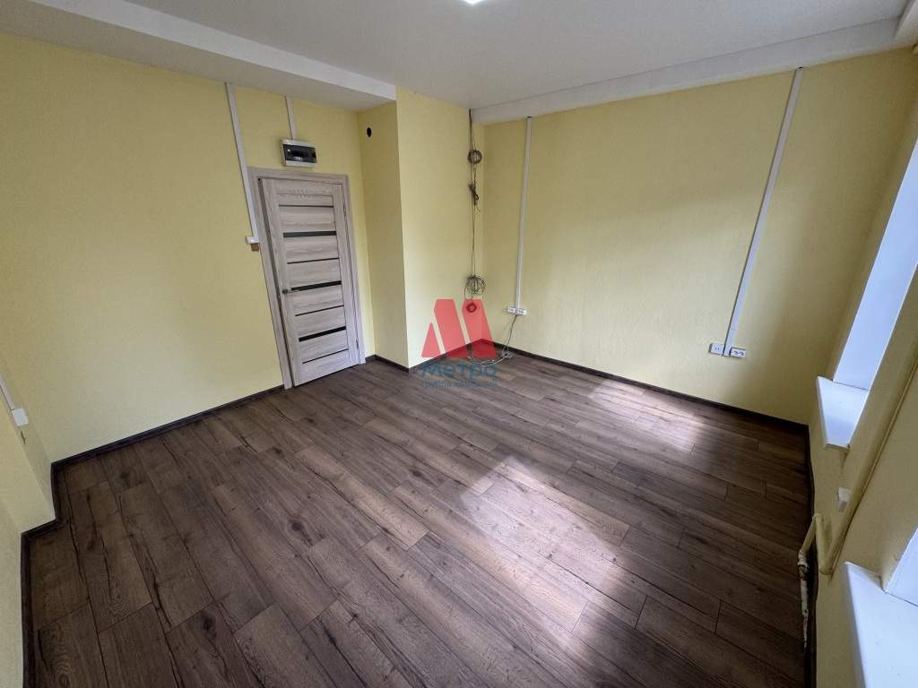 Сдам в аренду офис 64 м.кв.