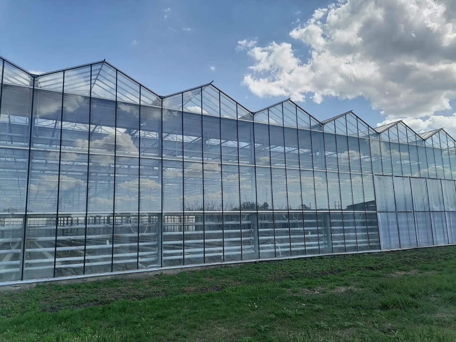 Продам торговое помещение 10698.8 м.кв.