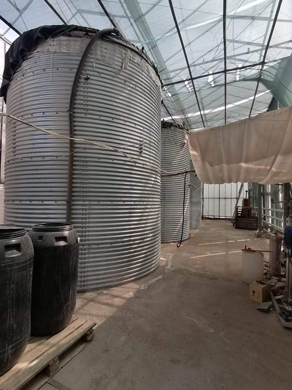 Продам торговое помещение 10698.8 м.кв.