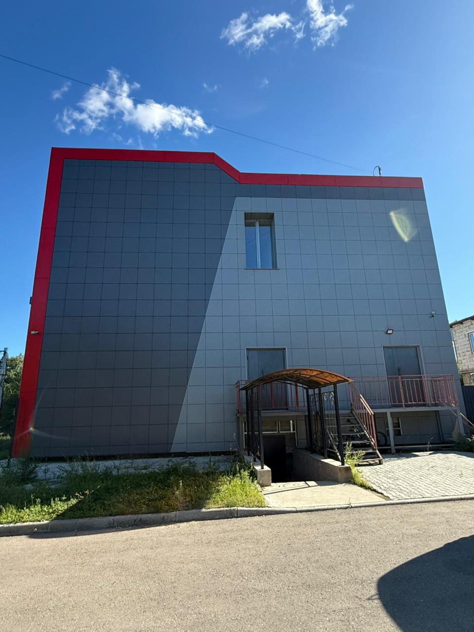 Сдам в аренду магазин 501.6 м.кв.