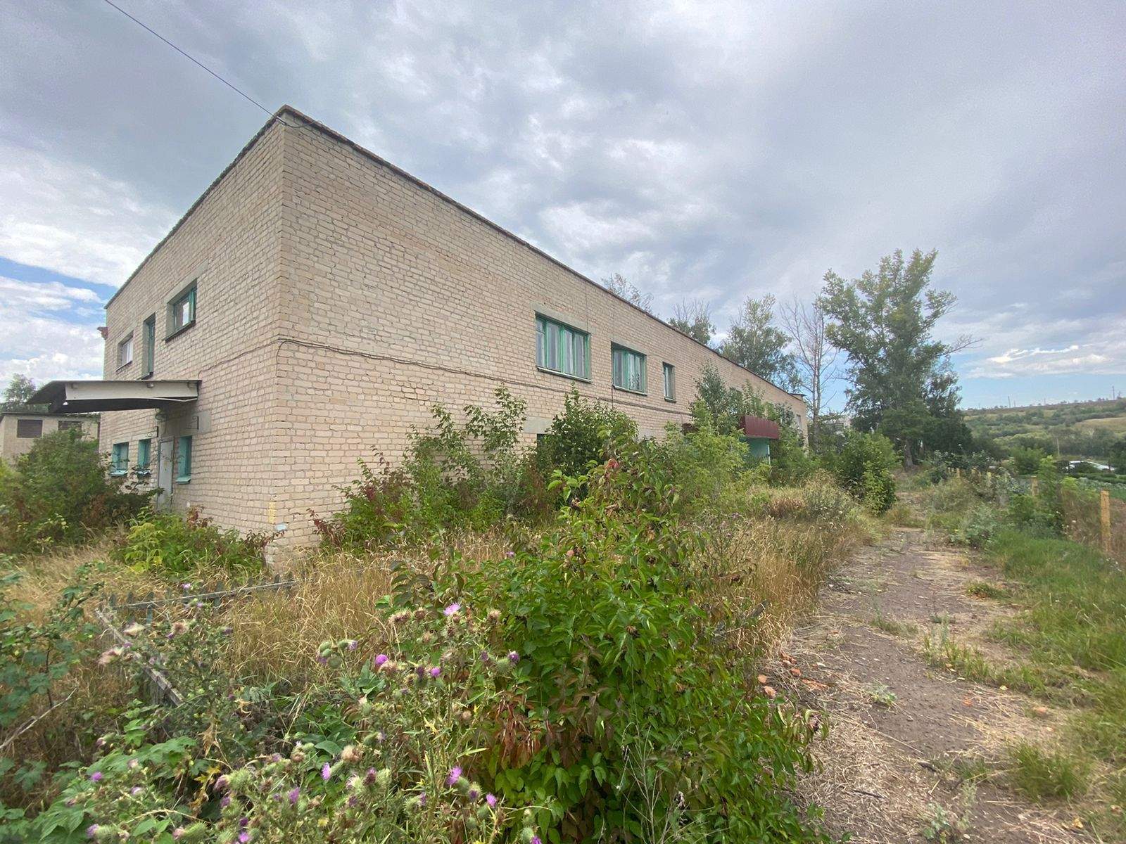 Продам торговое помещение 1131.1 м.кв.