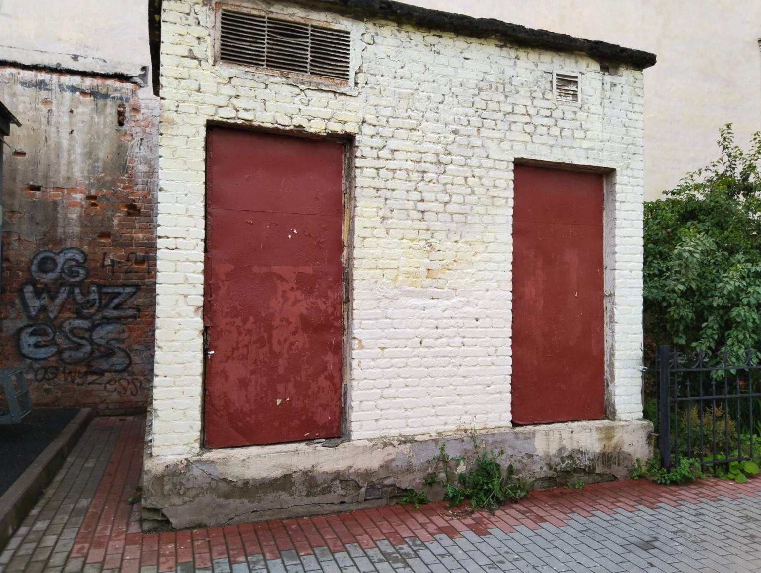 Продам помещение свободного назначения 13.2 м.кв.