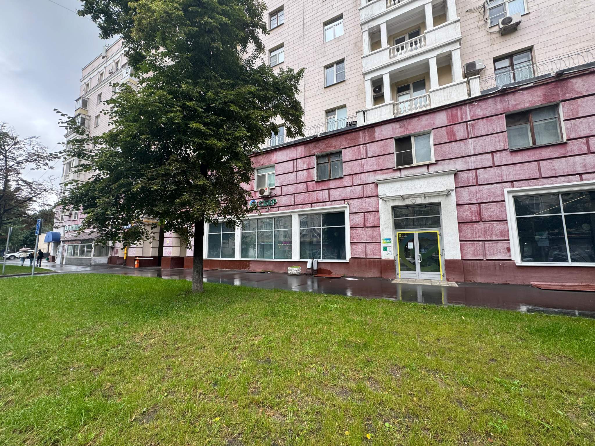 Сдам в аренду помещение свободного назначения 288 м.кв.