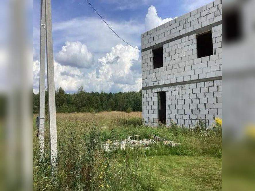 Продам земельный участок 2000 м.кв.