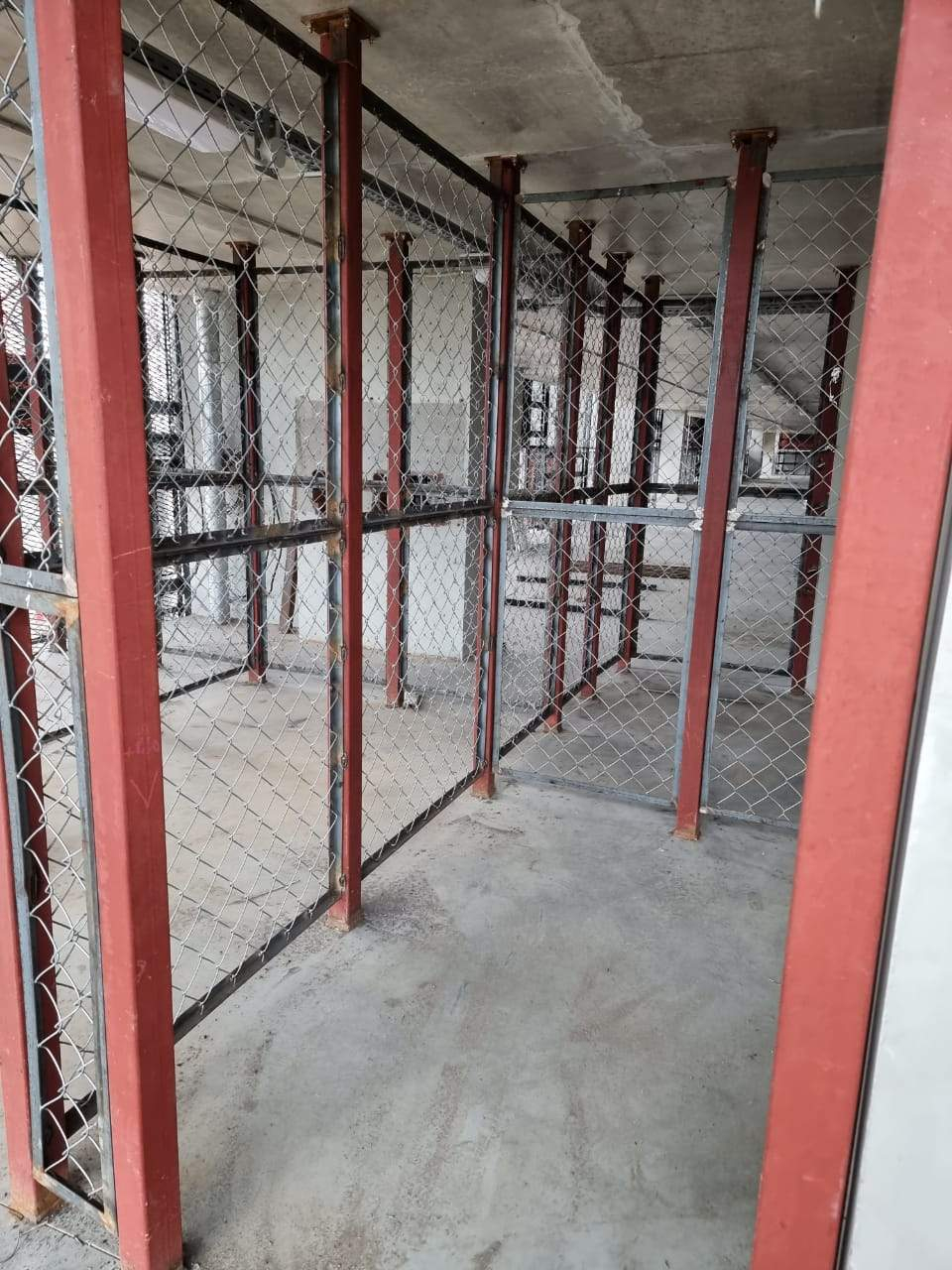 Продам склад 4.3 м.кв.