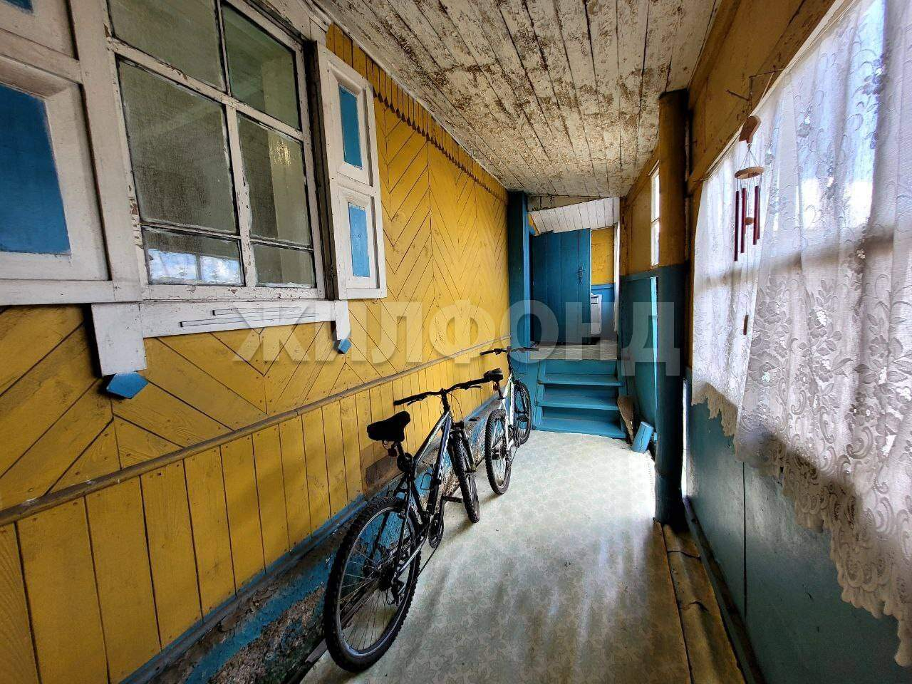 Продам земельный участок 1000 м.кв.