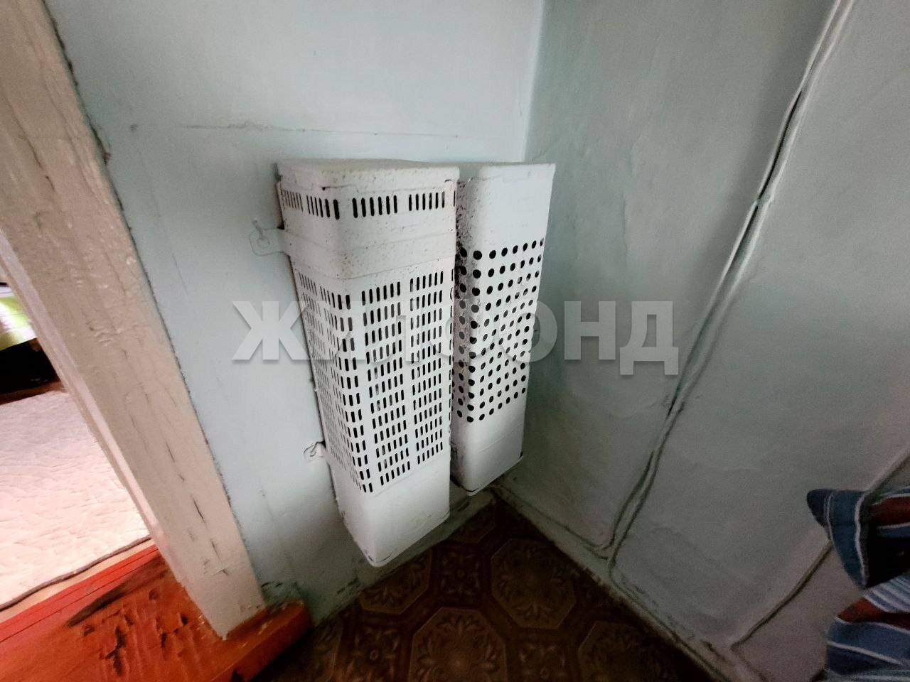 Продам земельный участок 1000 м.кв.