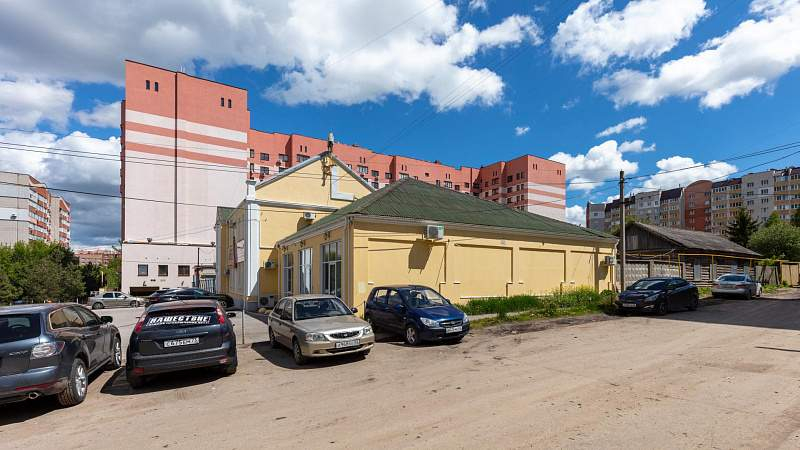 Продам торговое помещение 537.4 м.кв.