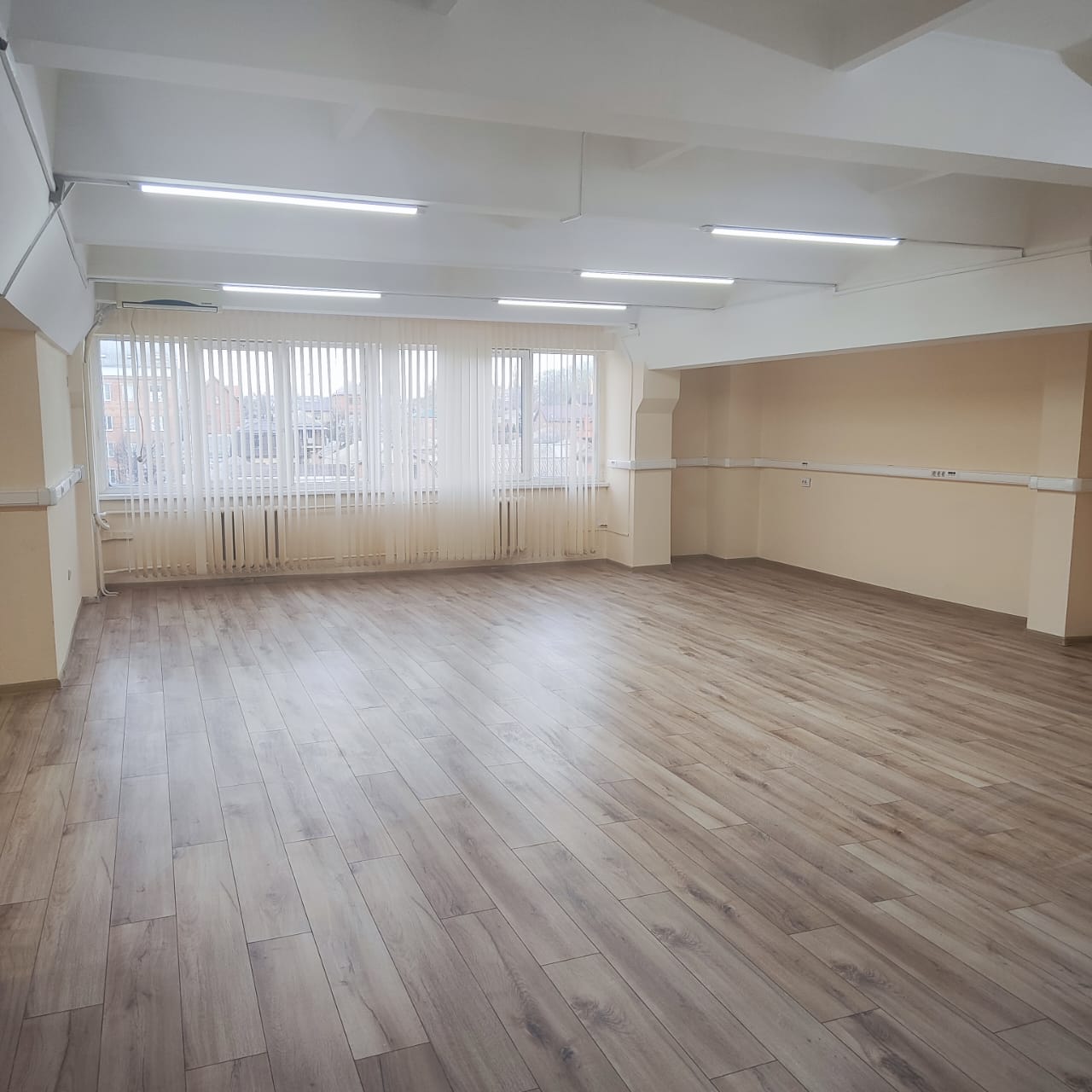 Сдам в аренду офис 683 м.кв.