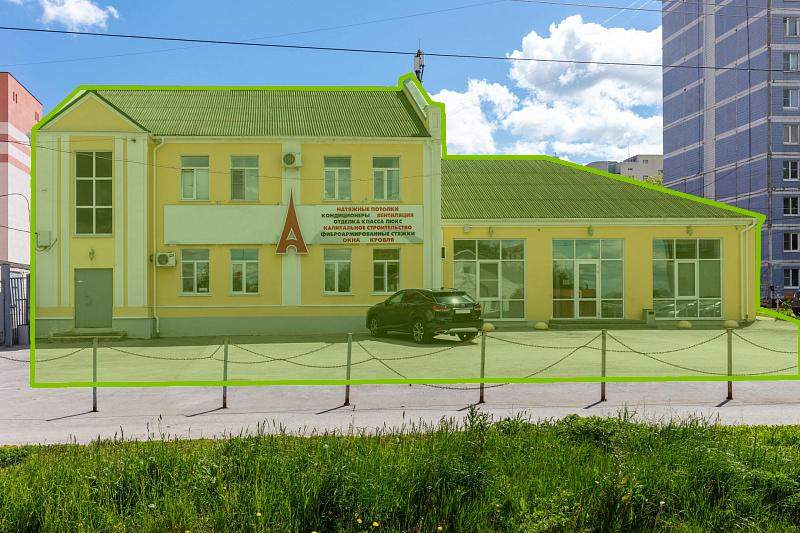 Продам торговое помещение 537.4 м.кв.