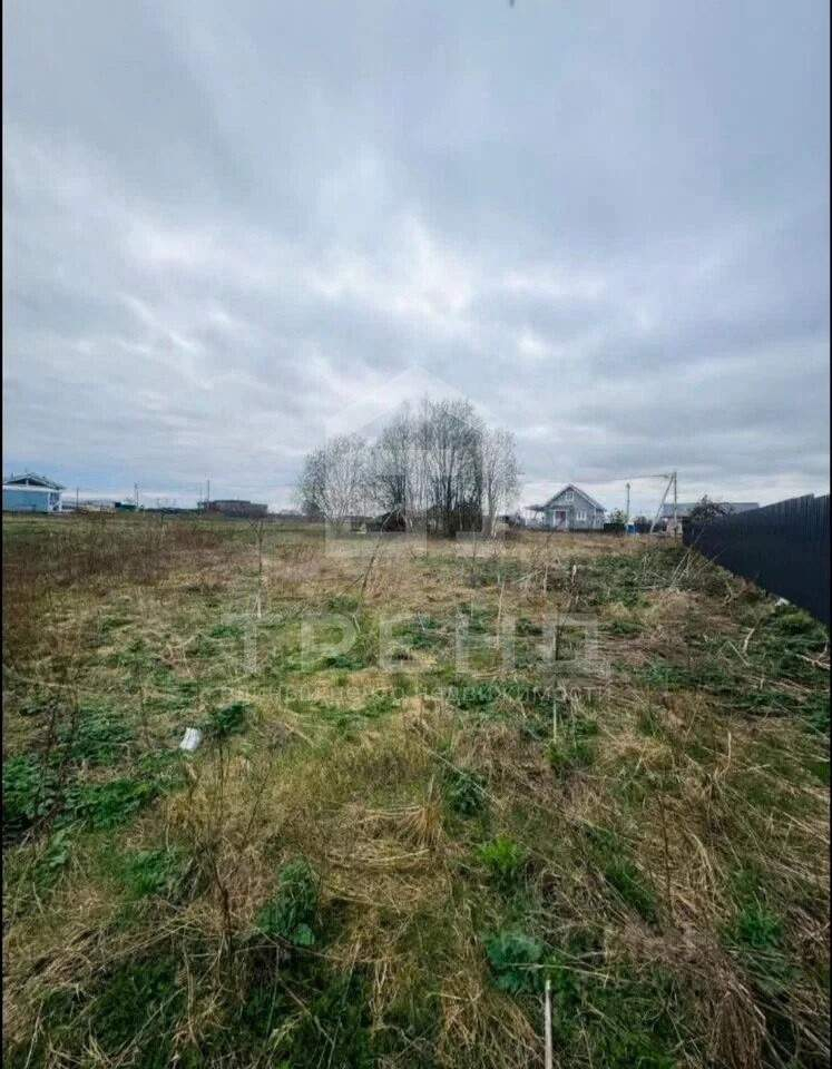 Продам земельный участок 1340 м.кв.