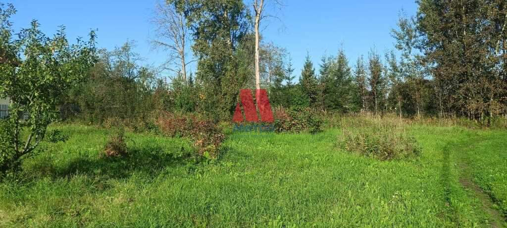 Продам земельный участок 1500 м.кв.