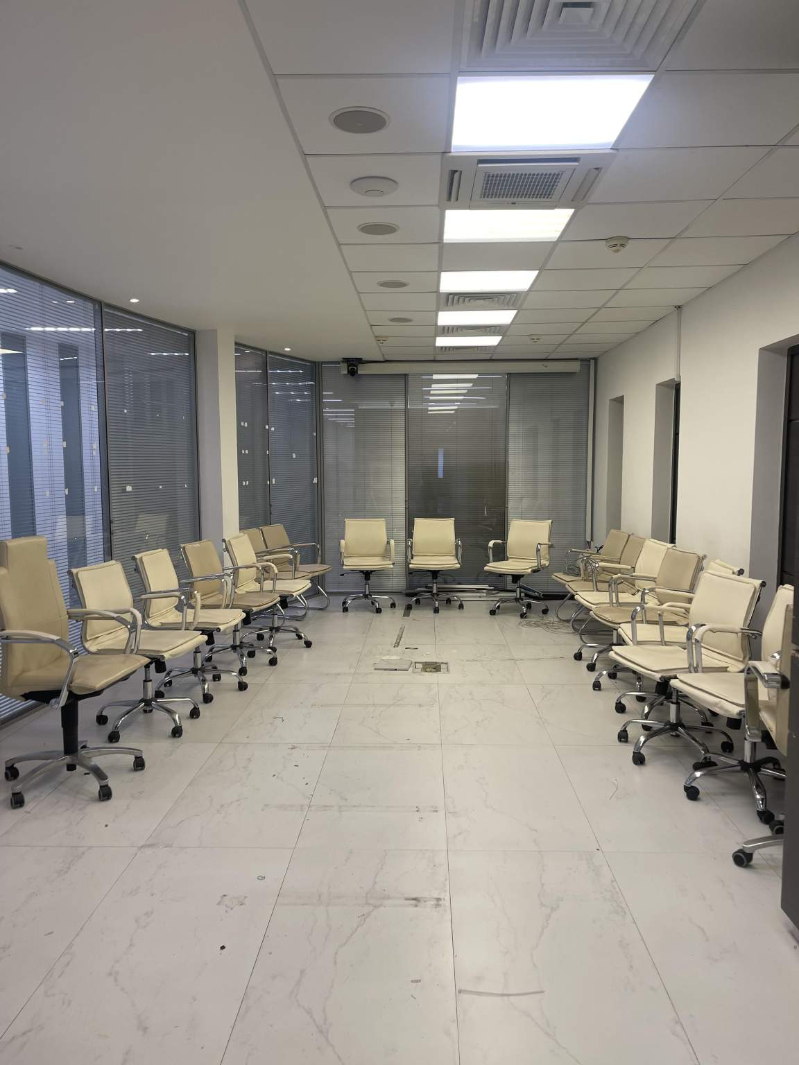 Фото: Аренда офиса 1727.5 м2 test