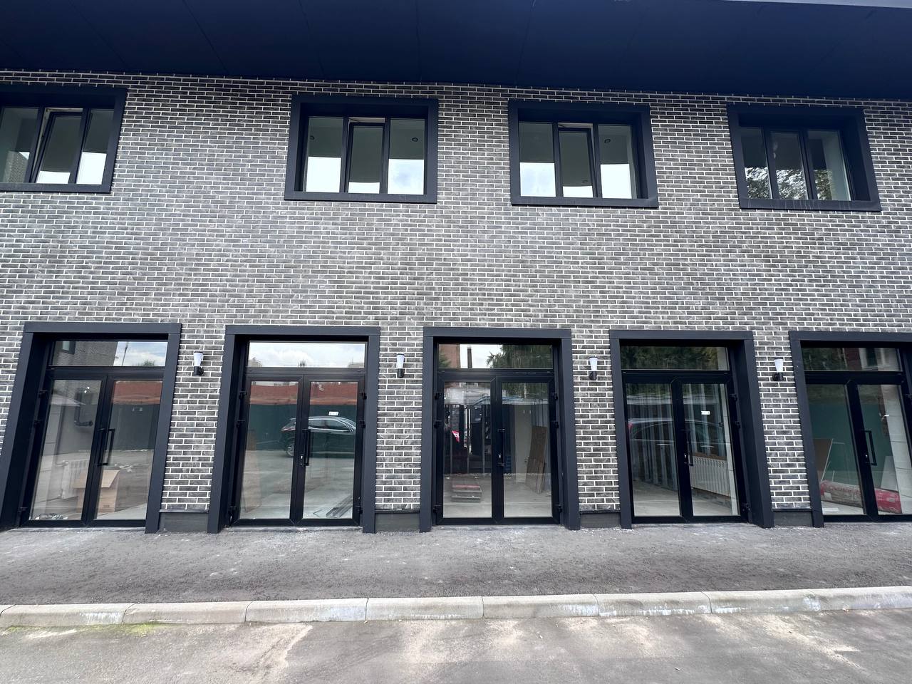 Продам магазин 13.1 м.кв.
