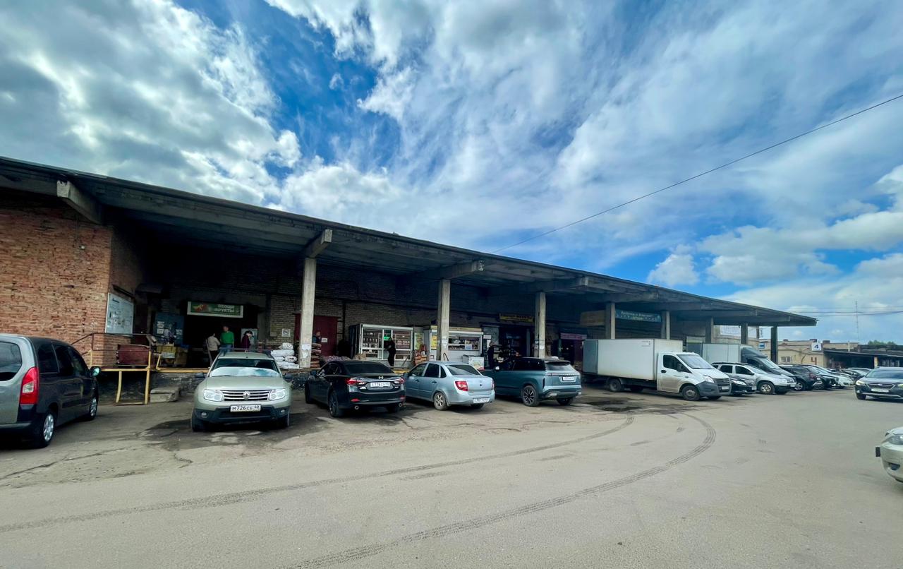 Сдам в аренду магазин 253.1 м.кв.