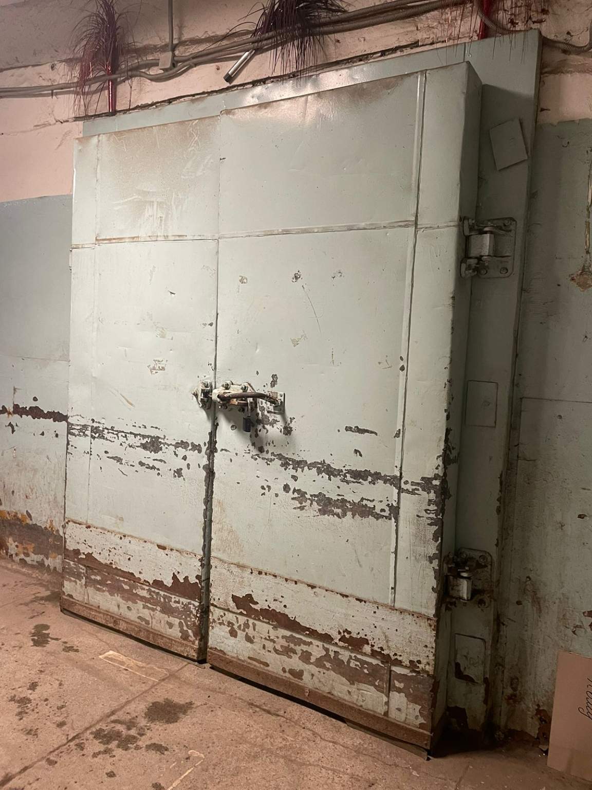 Сдам в аренду магазин 97.7 м.кв.