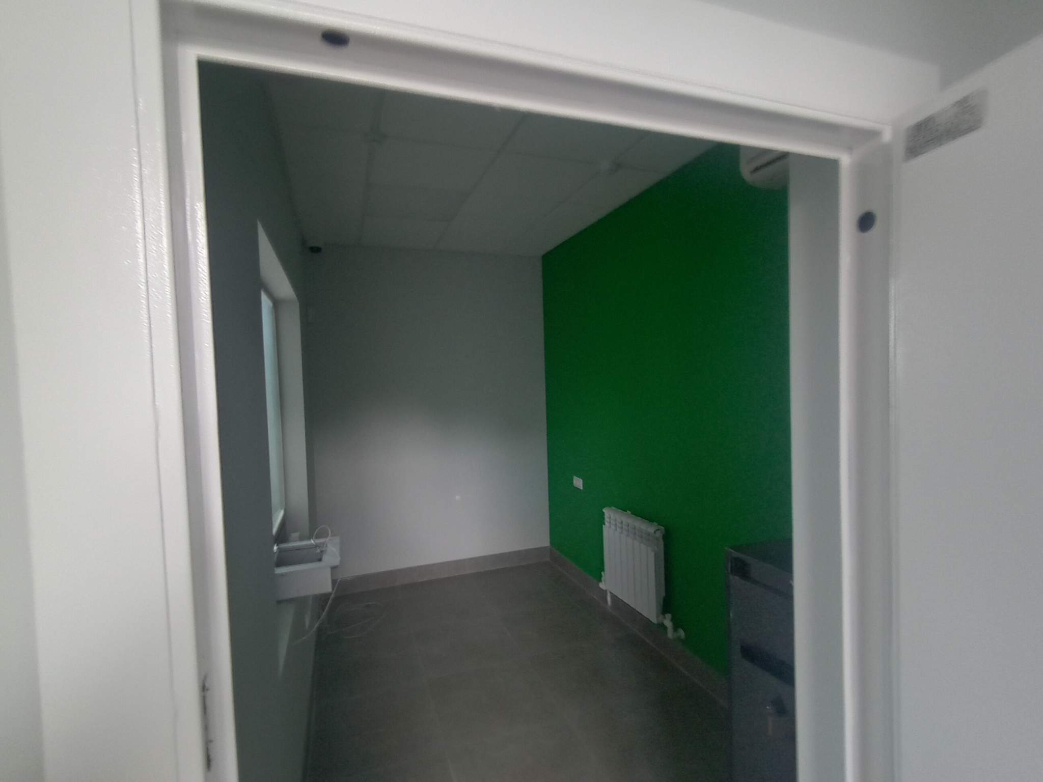 Продам помещение свободного назначения 37.5 м.кв.