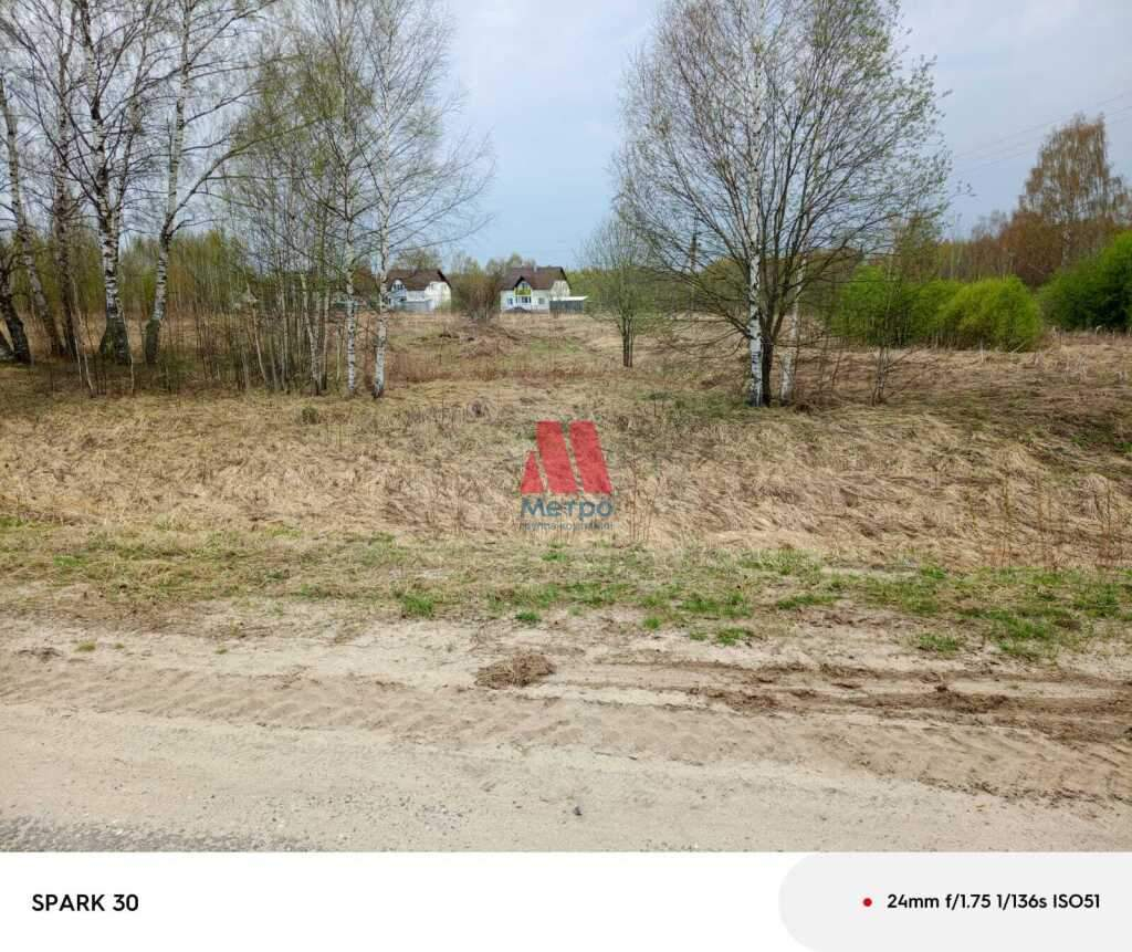 Продам земельный участок 1000 м.кв.