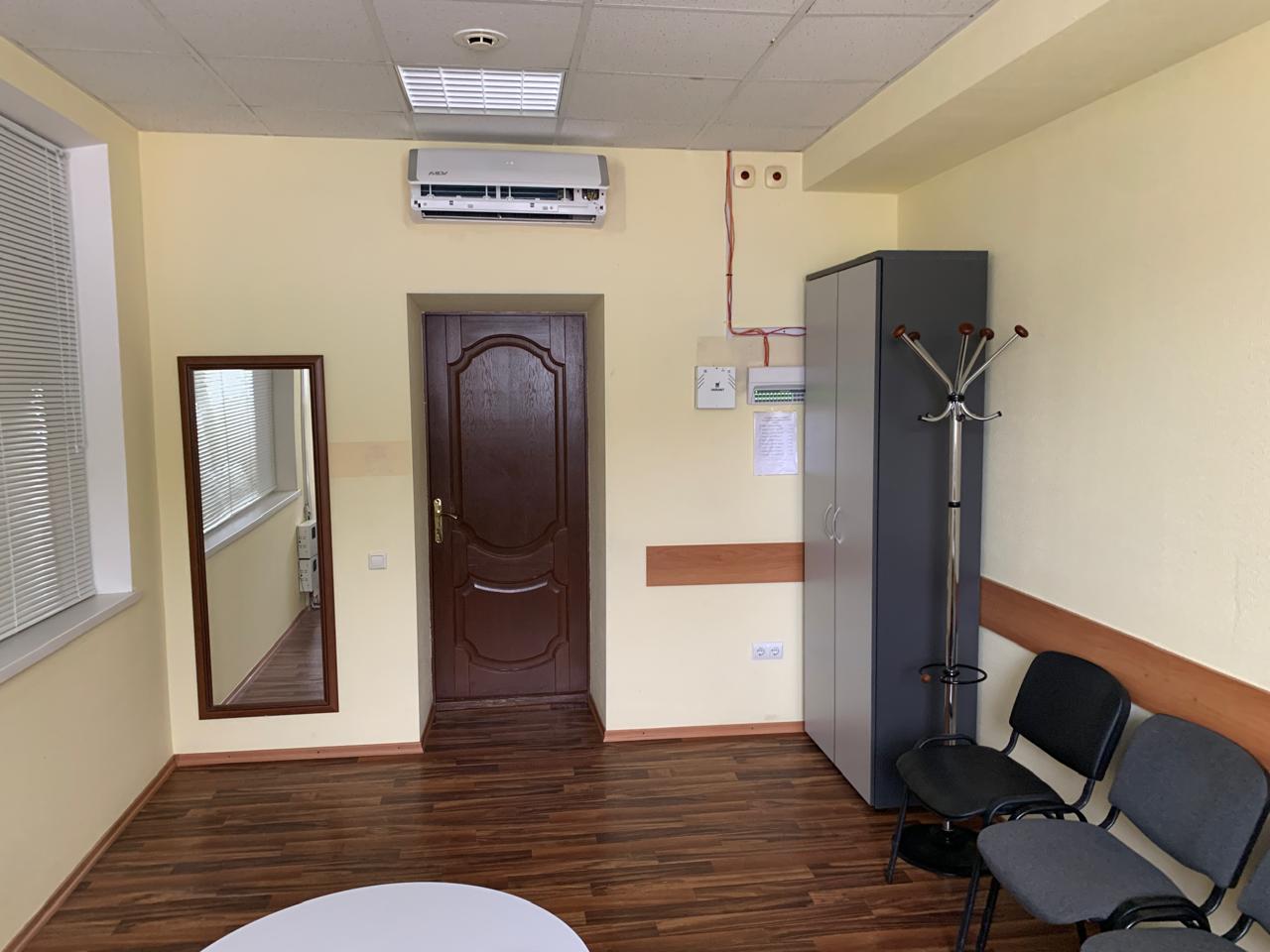 Сдам в аренду офис 350 м.кв.