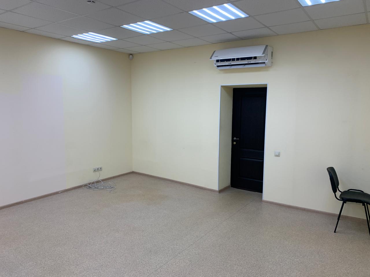 Сдам в аренду офис 350 м.кв.