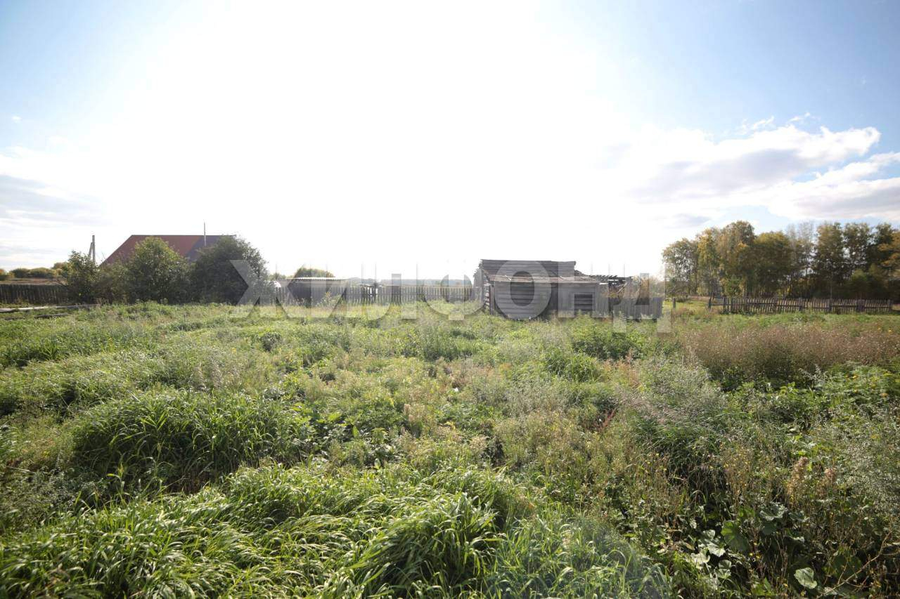 Продам земельный участок 2300 м.кв.