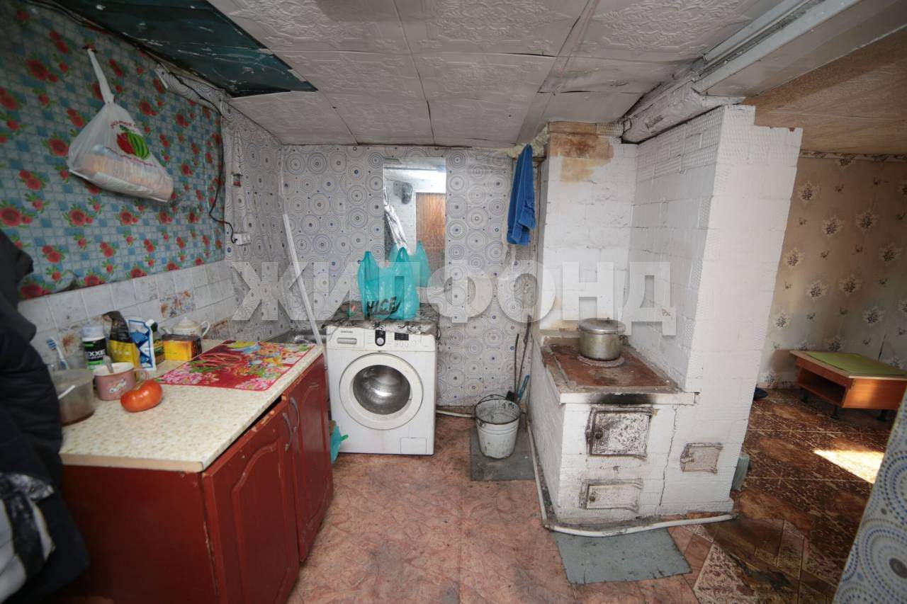 Продам земельный участок 2300 м.кв.