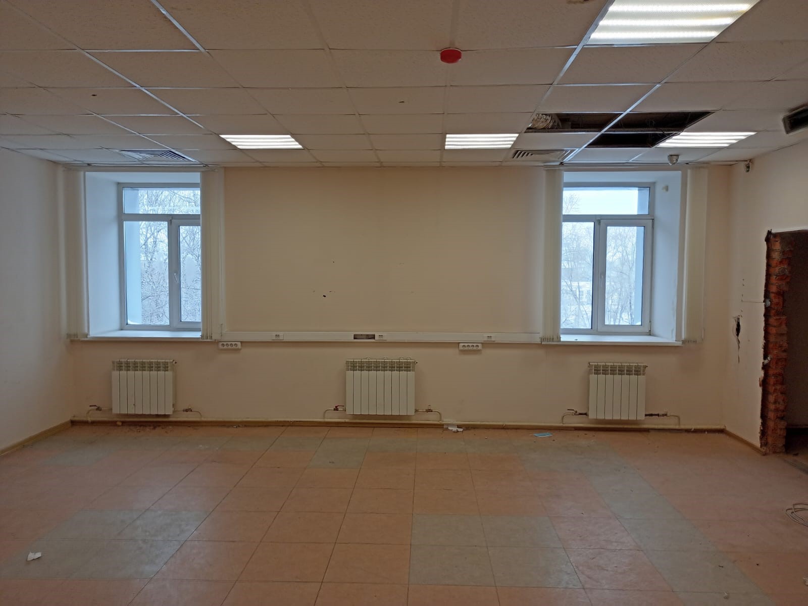 Помещение свободного назначения на продажу в Комсомольске-на-Амуре, Красноармейская улица, 18 фото №20