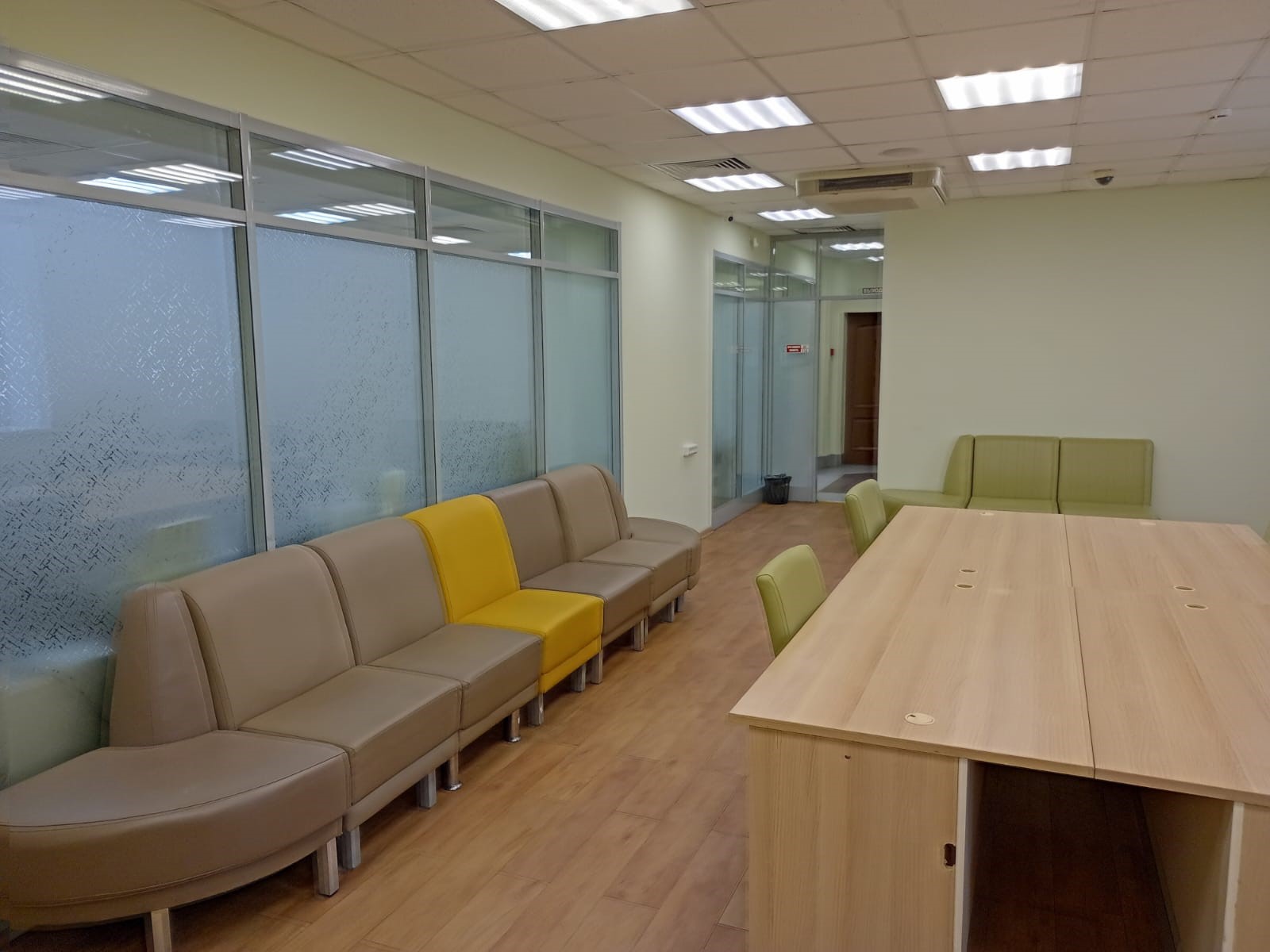 Фото: Помещение - г. Комсомольск-на-Амуре, ул. Красноармейская test