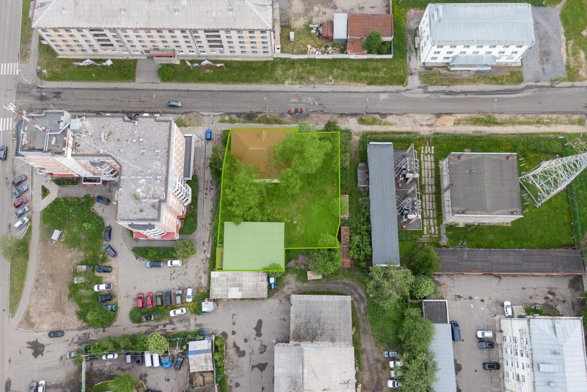 Продам торговое помещение 425.7 м.кв.