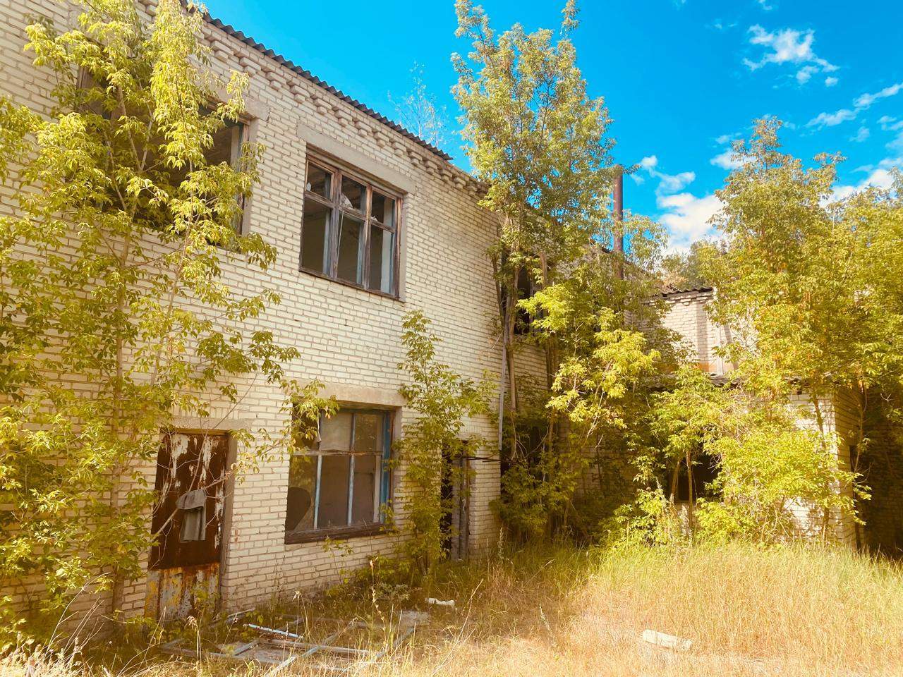 Продам торговое помещение 1021.5 м.кв.