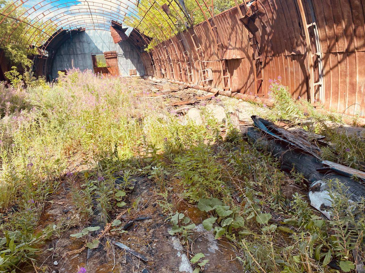 Продам торговое помещение 767.4 м.кв.