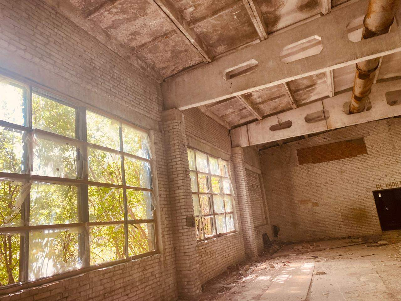 Продам торговое помещение 1021.5 м.кв.