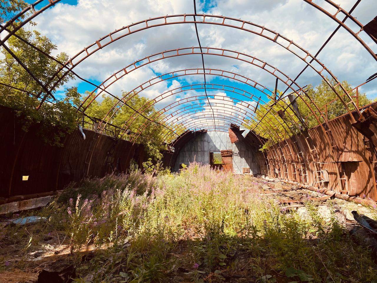 Продам торговое помещение 767.4 м.кв.