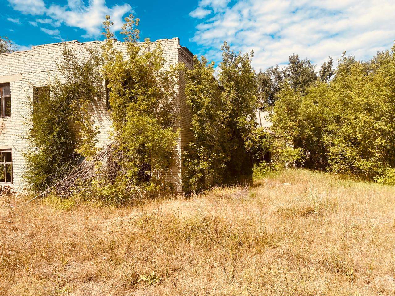 Продам торговое помещение 1021.5 м.кв.