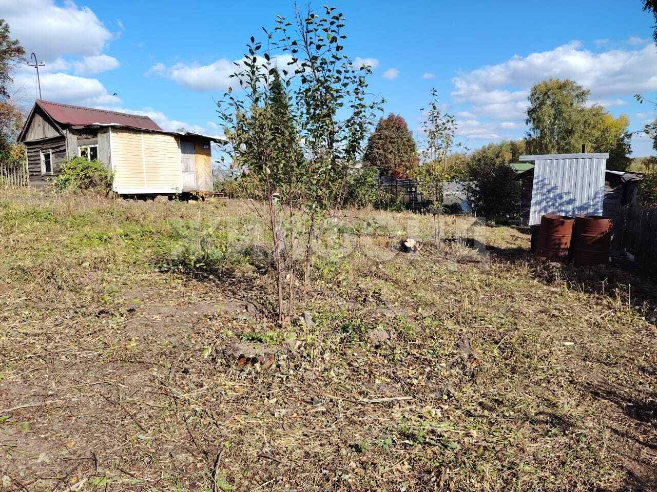 Продам земельный участок 670 м.кв.